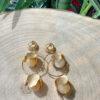 PENDIENTES FLORES BEIGE - Imagen 2