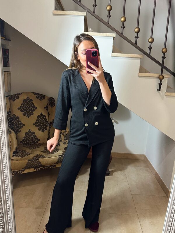 CONJUNTO ASTRID NEGRO - Imagen 3