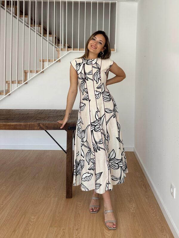 VESTIDO LÍNEAS